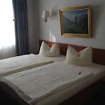 Schumacher Hotel Düsseldorf
